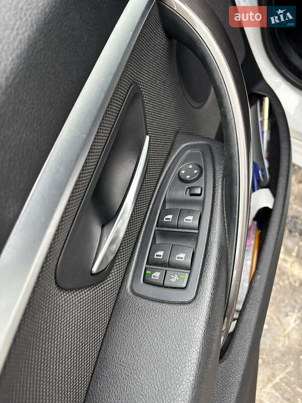 Седан BMW 3 Series 2014 в Львове фото 19 Седан BMW 3 Series 2014 в Львове