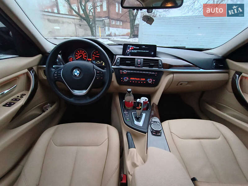 Седан BMW 3 Series 2015 в Харкові