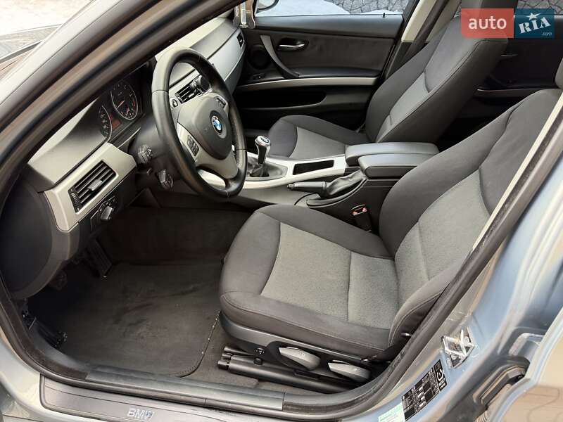 Седан BMW 3 Series 2006 в Белой Церкви