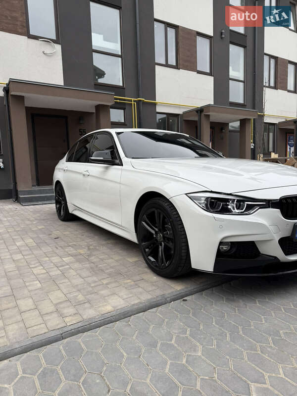 Седан BMW 3 Series 2018 в Одессе фото 16 Седан BMW 3 Series 2018 в Одессе
