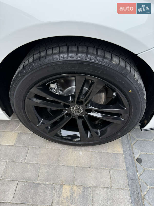 Седан BMW 3 Series 2018 в Одессе фото 18 Седан BMW 3 Series 2018 в Одессе