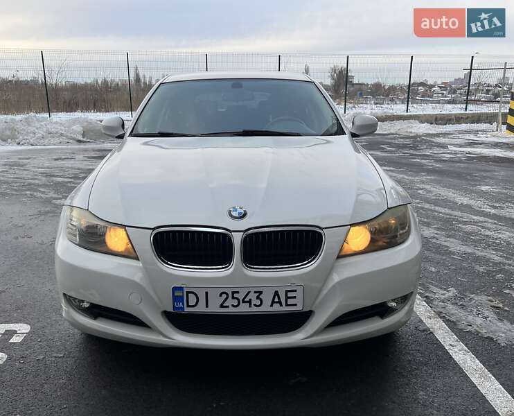 Універсал BMW 3 Series 2009 в Києві
