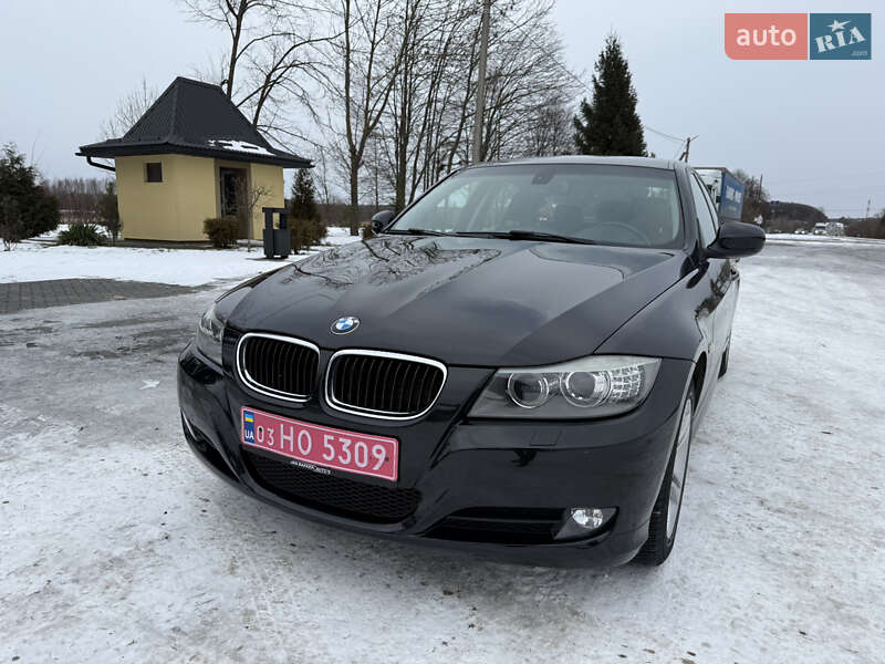 Седан BMW 3 Series 2010 в Коломые фото 2 Седан BMW 3 Series 2010 в Коломые