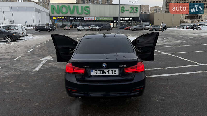 Седан BMW 3 Series 2017 в Києві