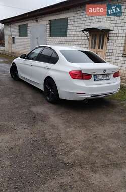 Седан BMW 3 Series 2013 в Стрию