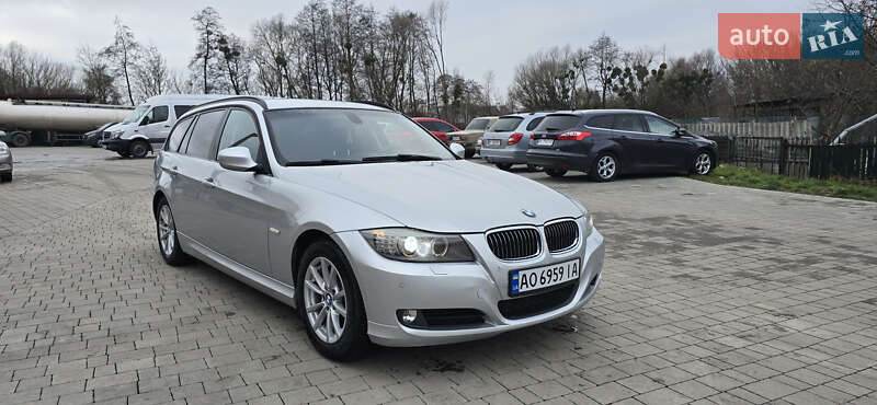 BMW 3 Series 2010