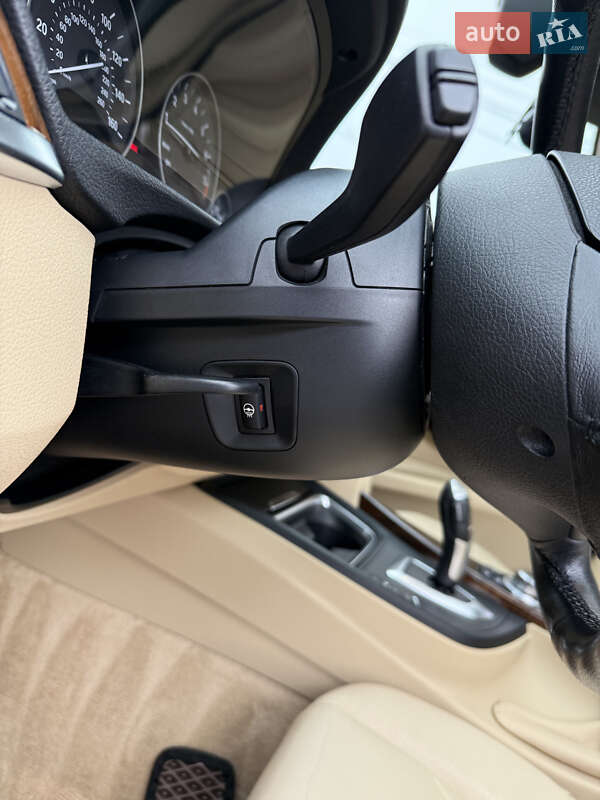 Седан BMW 3 Series 2013 в Кривому Розі