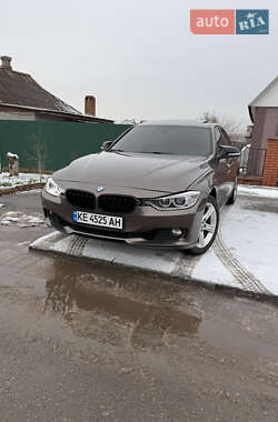 Седан BMW 3 Series 2013 в Кривом Роге