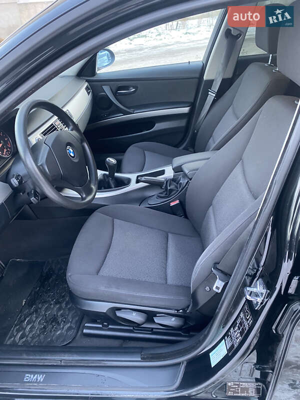 Універсал BMW 3 Series 2006 в Дубні фото 20 Універсал BMW 3 Series 2006 в Дубні