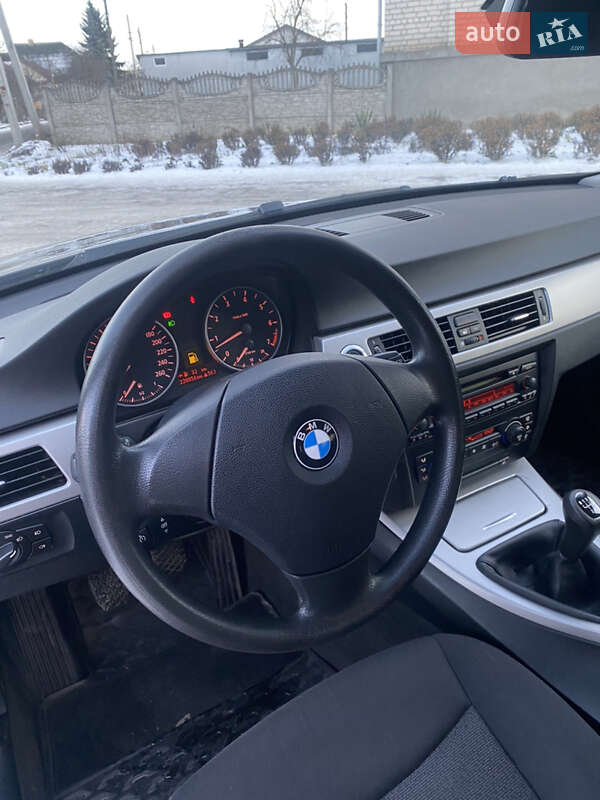 Універсал BMW 3 Series 2006 в Дубні фото 32 Універсал BMW 3 Series 2006 в Дубні