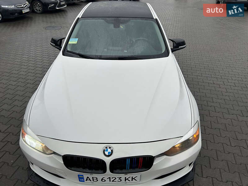 Седан BMW 3 Series 2012 в Виннице