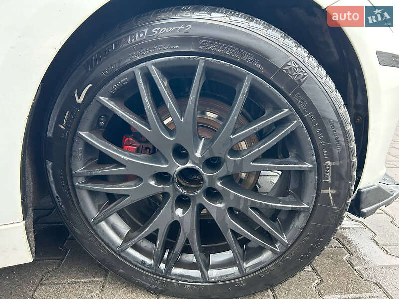 Седан BMW 3 Series 2012 в Виннице