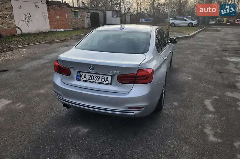 Седан BMW 3 Series 2016 в Києві