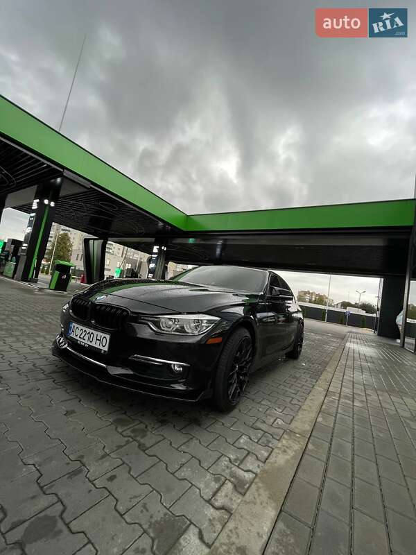 Седан BMW 3 Series 2013 в Луцке