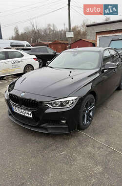 Седан BMW 3 Series 2015 в Києві