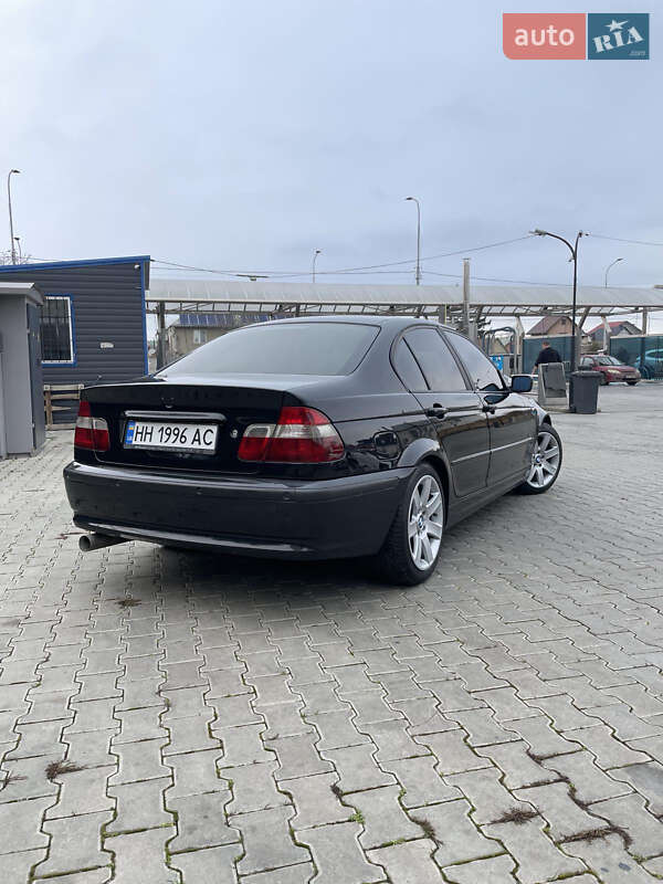 Седан BMW 3 Series 2003 в Одессе