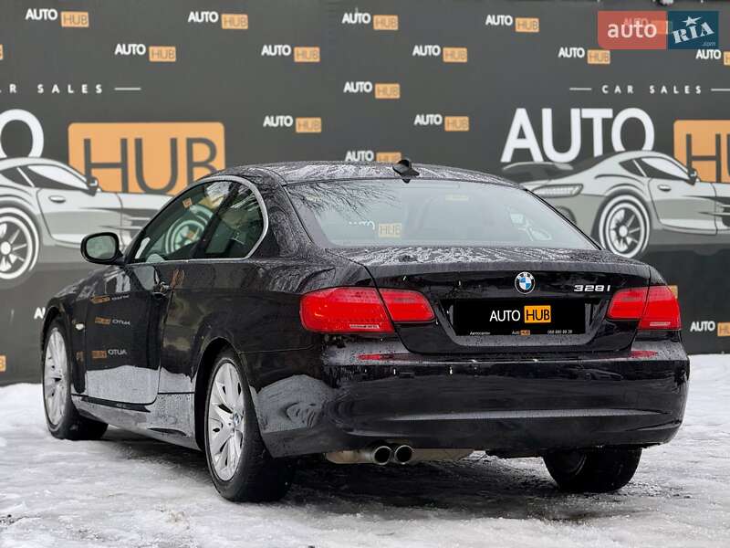 Купе BMW 3 Series 2011 в Харькове фото 5 Купе BMW 3 Series 2011 в Харькове