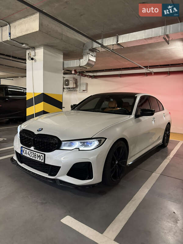 Седан BMW 3 Series 2019 в Києві