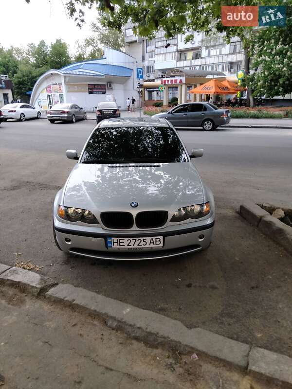 Седан BMW 3 Series 2004 в Николаеве