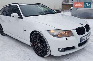 Универсал BMW 3 Series 2011 в Киеве