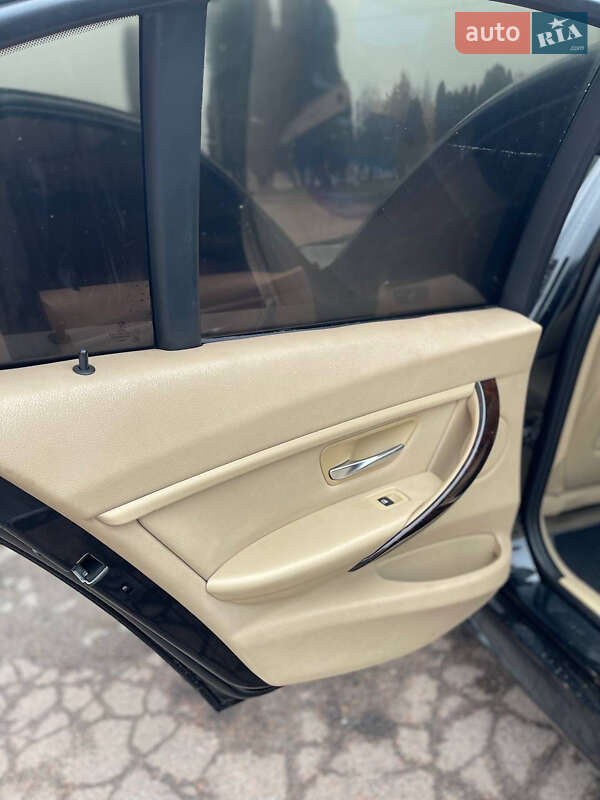 Седан BMW 3 Series 2014 в Кролевце