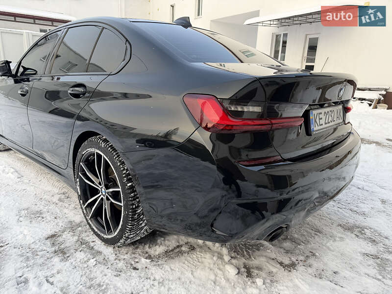 Седан BMW 3 Series 2022 в Днепре