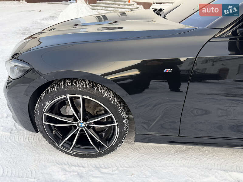 Седан BMW 3 Series 2022 в Днепре