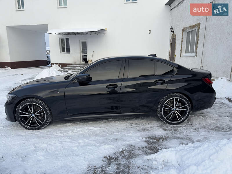 Седан BMW 3 Series 2022 в Днепре