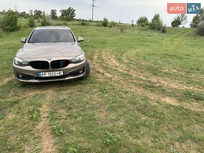 Седан BMW 3 Series 2014 в Вольнянске