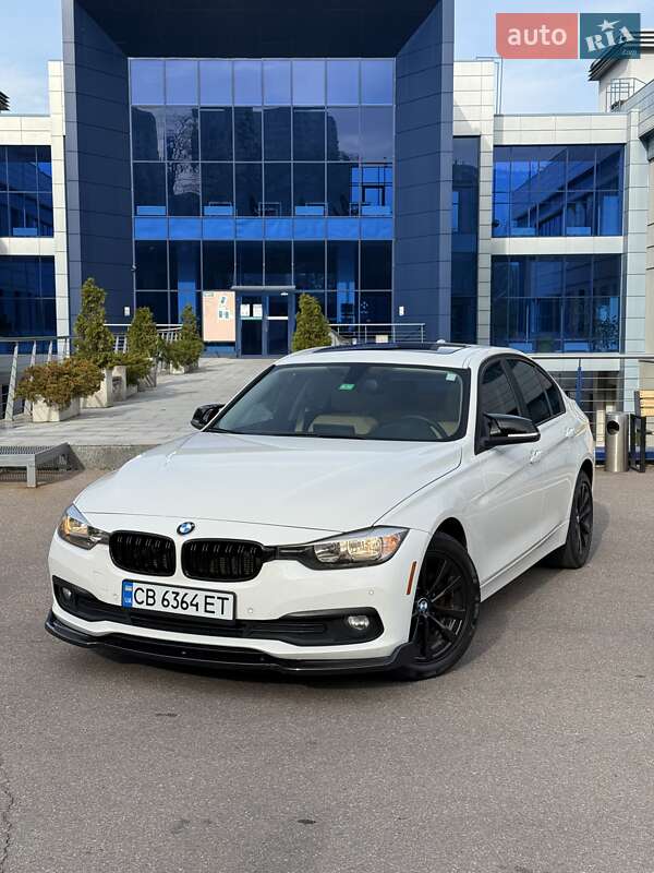 Седан BMW 3 Series 2017 в Киеве