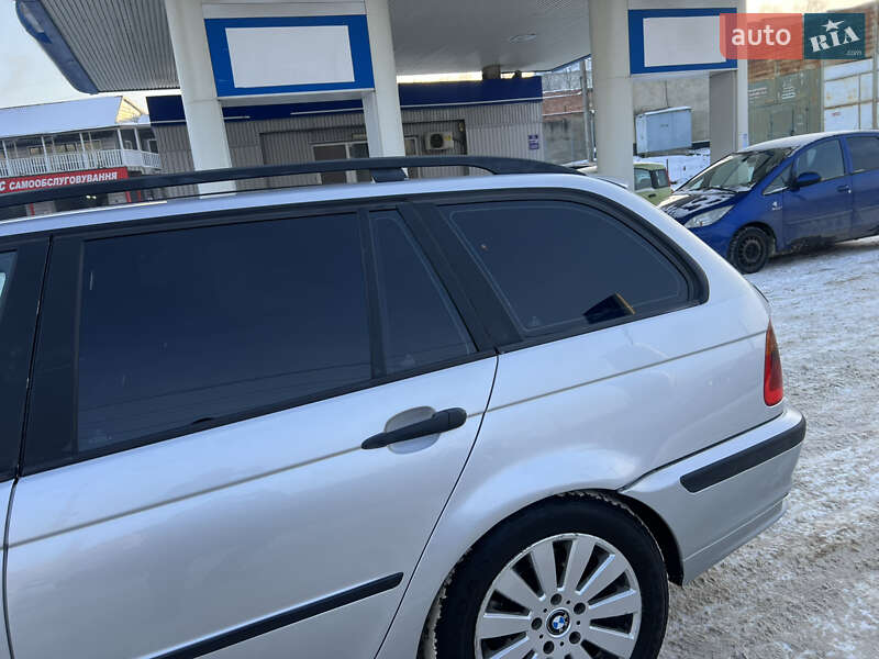 Универсал BMW 3 Series 2001 в Черновцах