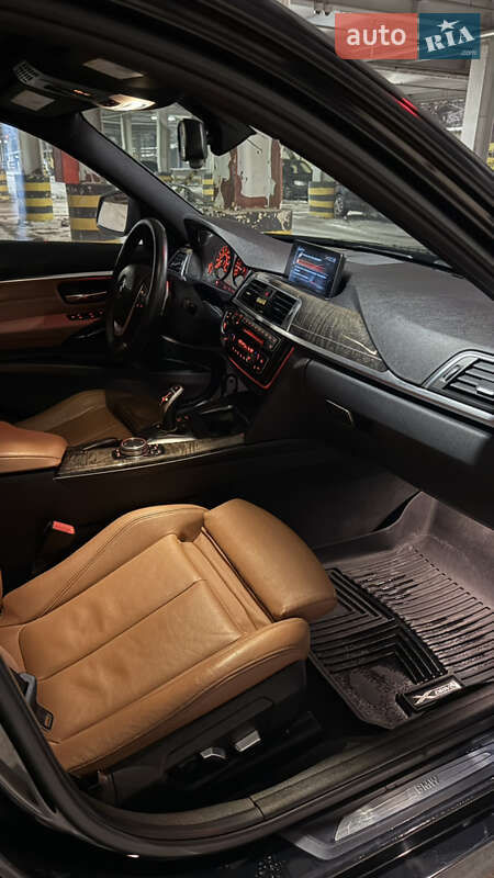 Седан BMW 3 Series 2016 в Киеве