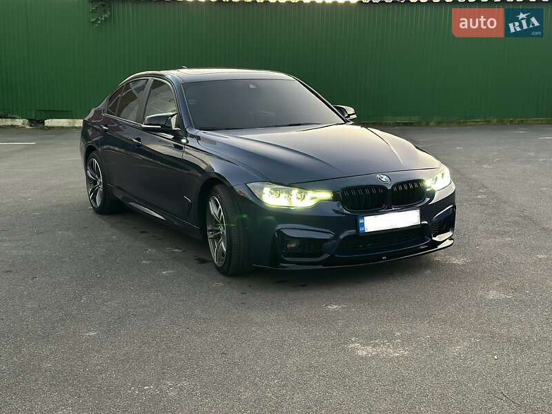 Седан BMW 3 Series 2015 в Одессе