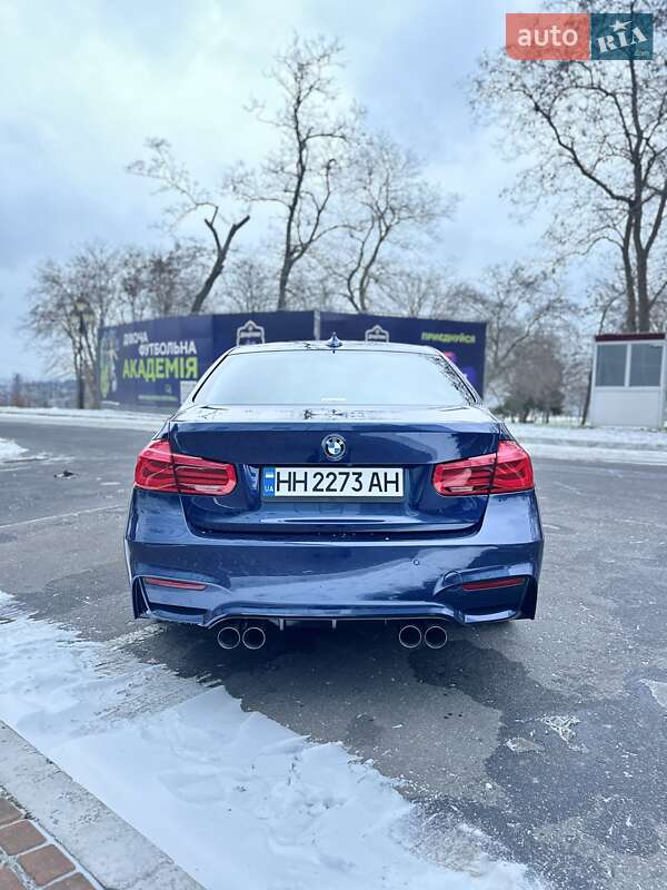 Седан BMW 3 Series 2015 в Одессе