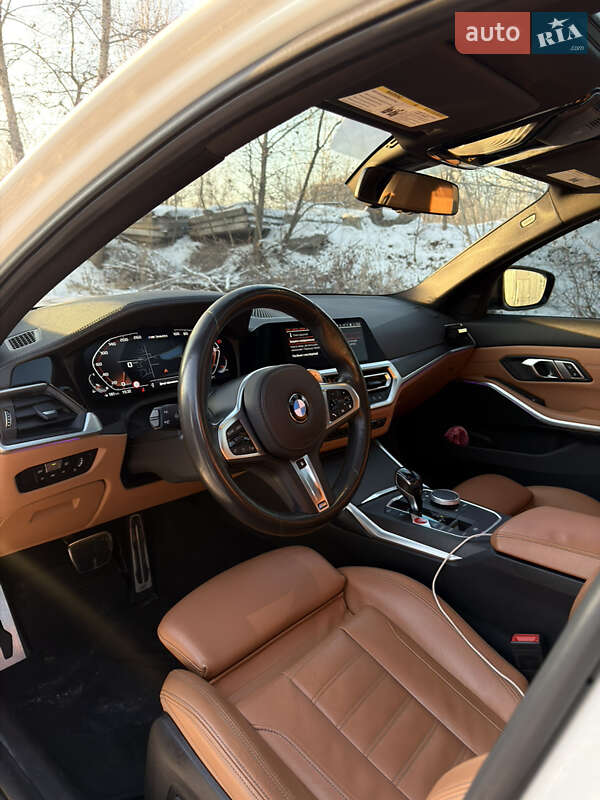 Седан BMW 3 Series 2020 в Киеве