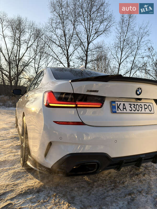 Седан BMW 3 Series 2020 в Киеве