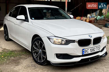 Седан BMW 3 Series 2013 в Яворове
