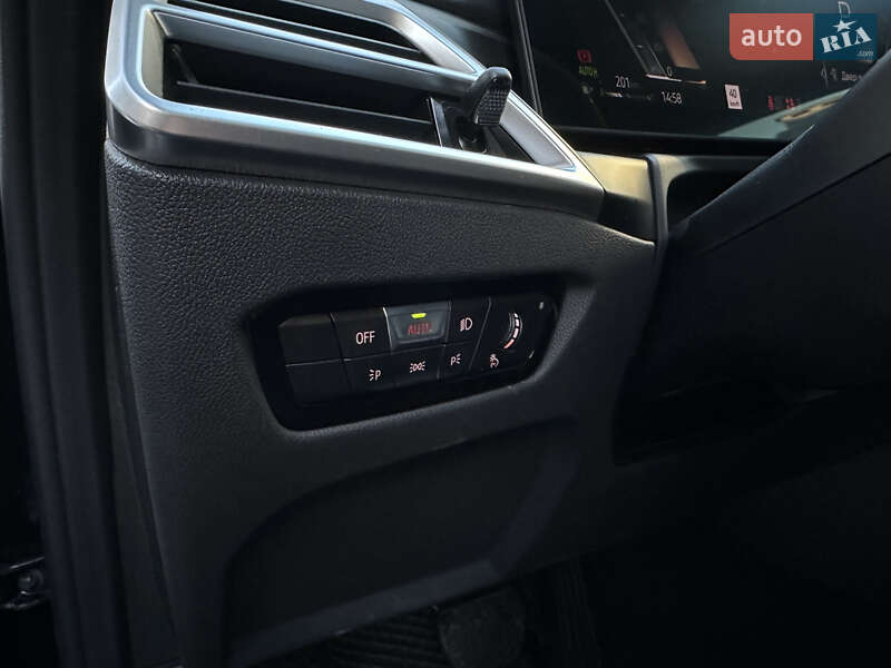 Седан BMW 3 Series 2024 в Виннице