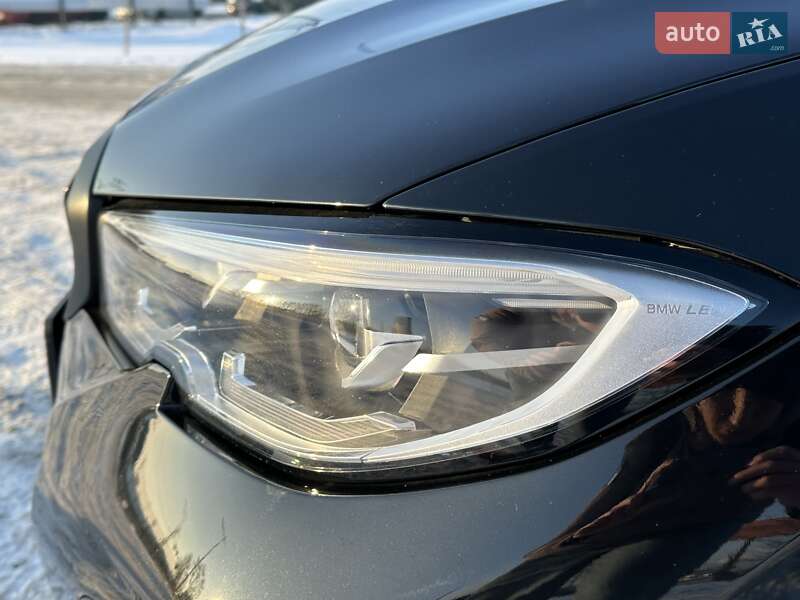 Седан BMW 3 Series 2019 в Виннице