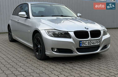 Седан BMW 3 Series 2009 в Яворове