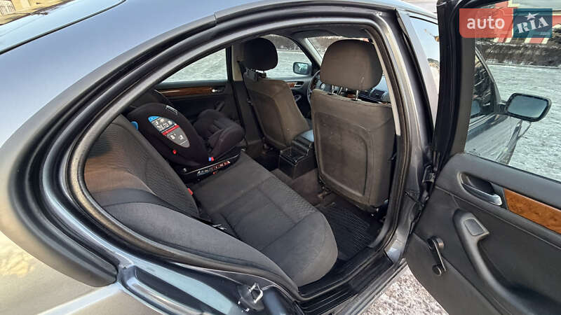 Седан BMW 3 Series 2000 в Каменском