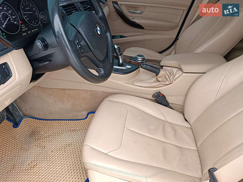 Седан BMW 3 Series 2013 в Львове фото 36 Седан BMW 3 Series 2013 в Львове