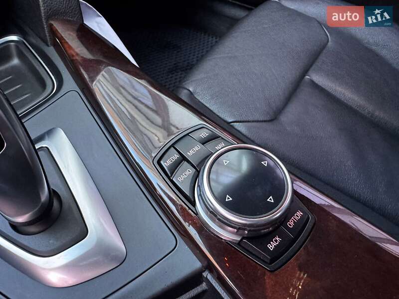Седан BMW 3 Series 2014 в Ивано-Франковске