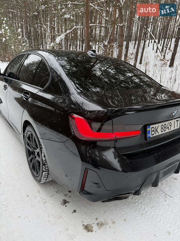 Седан BMW 3 Series 2019 в Ровно