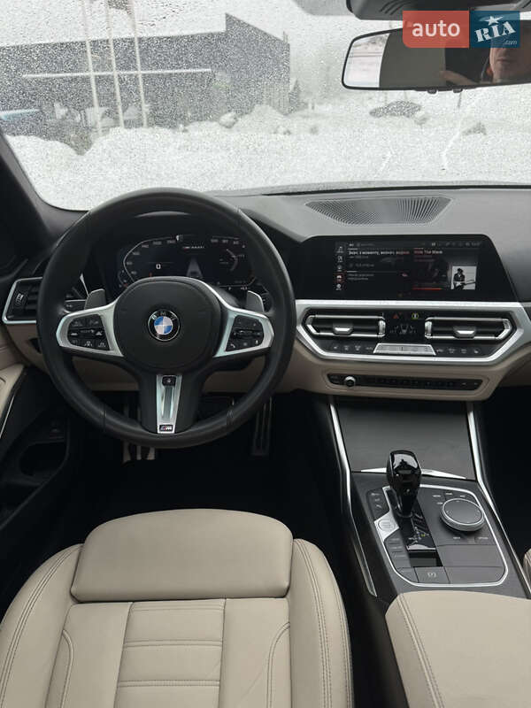 Седан BMW 3 Series 2021 в Львове