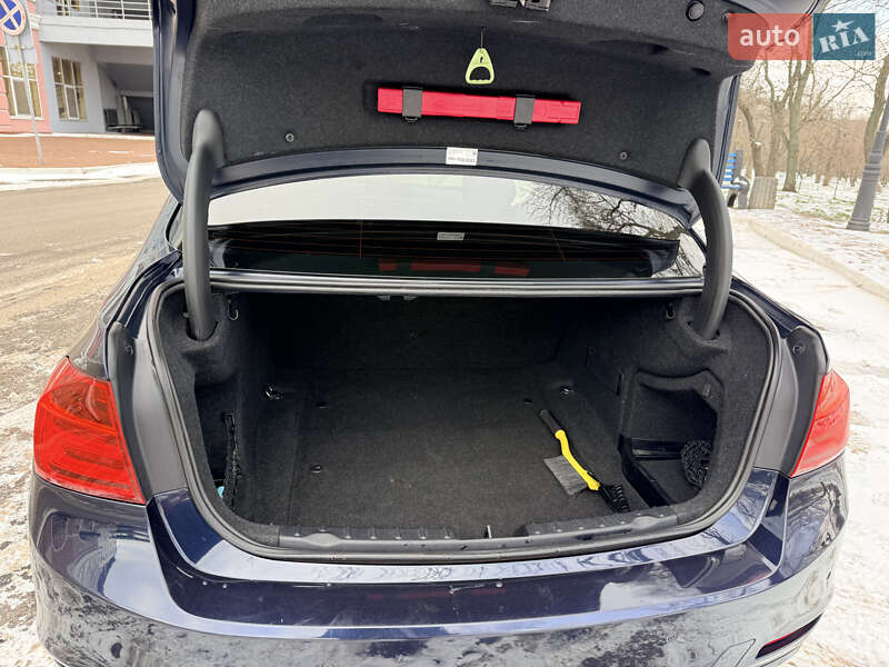Седан BMW 3 Series 2014 в Одессе