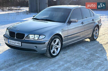 Седан BMW 3 Series 2004 в Калиновке
