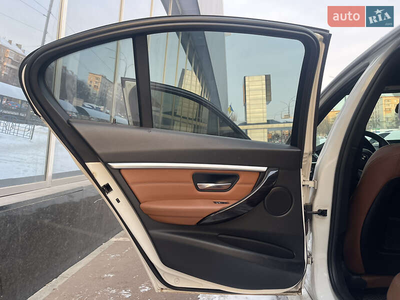 Седан BMW 3 Series 2017 в Киеве фото 15 Седан BMW 3 Series 2017 в Киеве