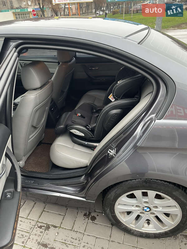 Седан BMW 3 Series 2007 в Кам'янському