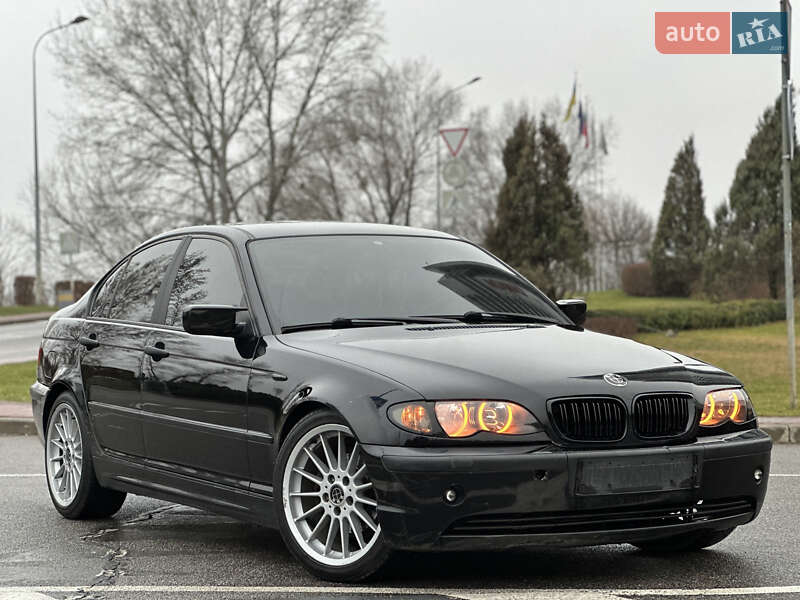 BMW 3 Series 2003